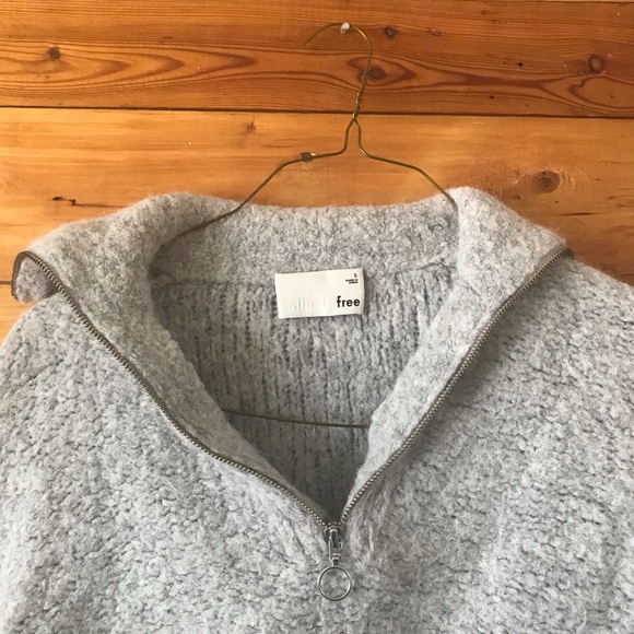 Wilfred Free wool cropped sweater - Picture 3 of 3